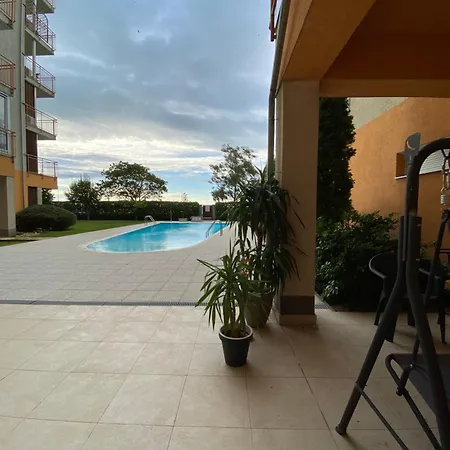 Viktoria ~vizparti ~ Medences ~ Apartment Siofok