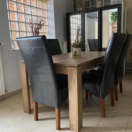 Apartman Viktória ~vízparti ~ Medencés ~ Apartman