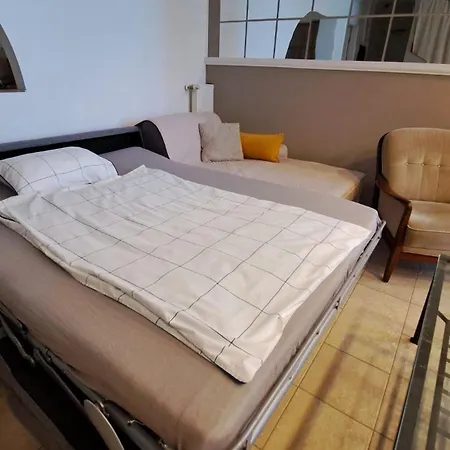 Viktoria ~vizparti ~ Medences ~ Apartment Siofok