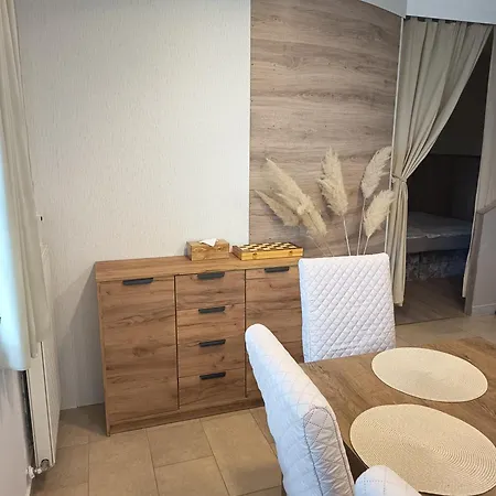 Viktoria ~vizparti ~ Medences ~ Apartment Siofok
